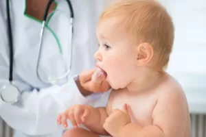When do babies start teething and what are the symptoms