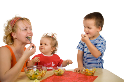 The Role of Parental Modeling in Developing Healthy Eating Habits