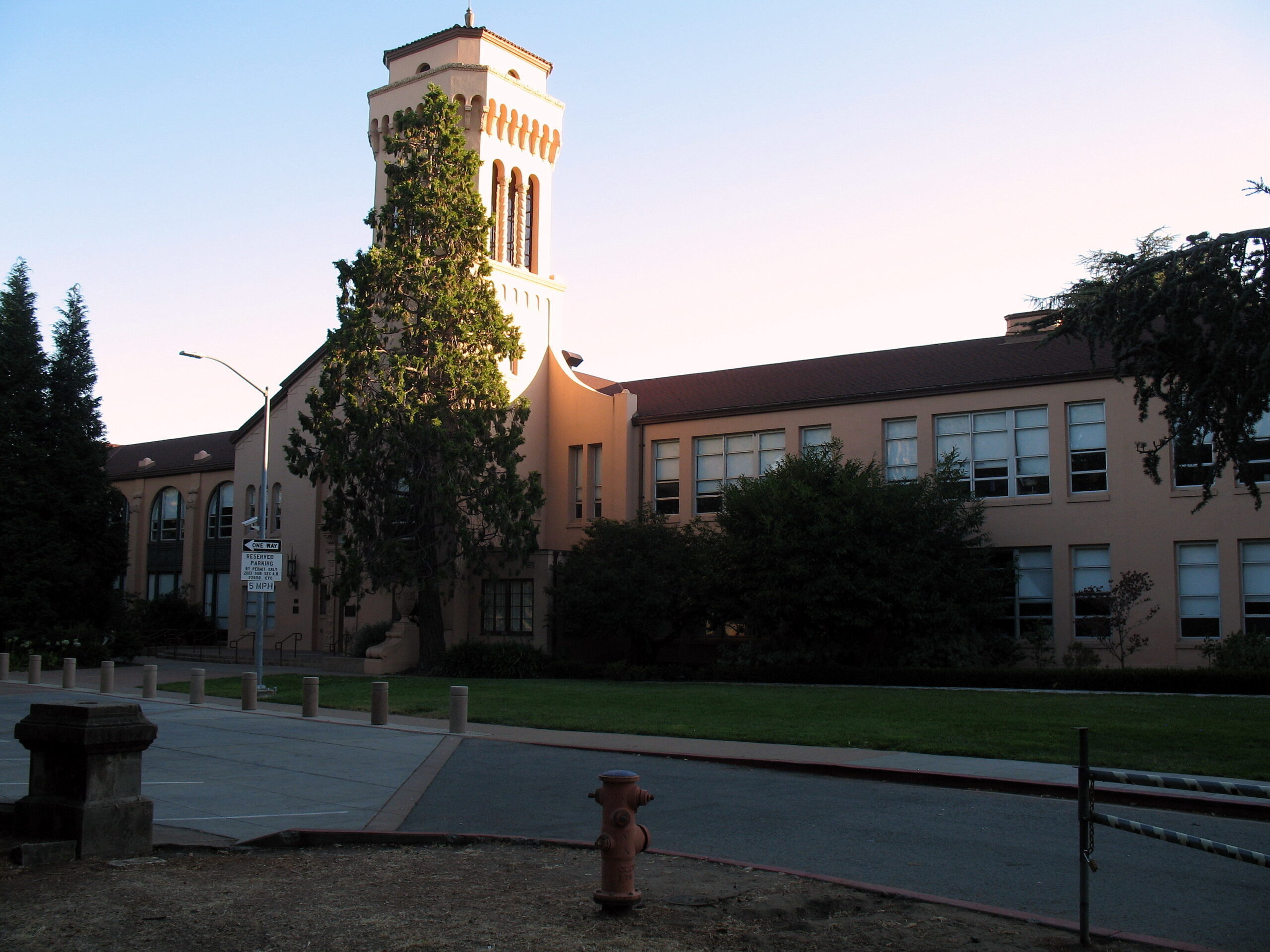 Sequoia Union High School, 1201 Brewster Ave., Redwood City, CA