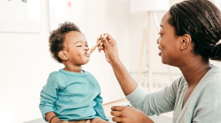 The Ultimate Guide to Nurturing Healthy Eating Habits in Toddlers